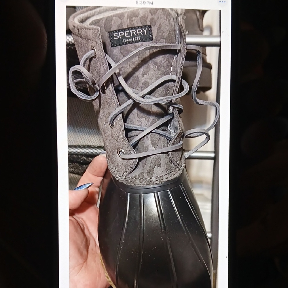 Sperry Women's Gray and Black Duck Boots